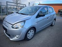 Gebraucht Mitsubishi Space Star 71 PS (52 kW) 2014 Silber Van / Kleinbus