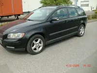 Usado Volvo V50 109 CV (80 kW) 2006 Negro Familiar