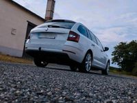 gebraucht Skoda Octavia Combi 2.0 TDI DSG