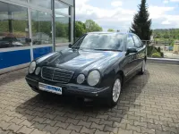 Gebraucht Mercedes E200 186 PS (136 kW) 2000 Blau Limousine