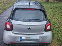 Gebraucht Smart ForFour Passion 71 PS (52 kW) 2016 Silber Kleinwagen