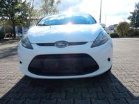 Gebraucht Ford Fiesta 95 PS (69 kW) 2010 Weiß Kleinwagen