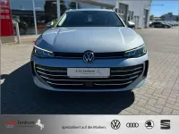 Gebraucht VW Passat Business 150 PS (110 kW) 2025 Silber Kombi