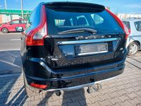 Gebraucht Volvo XC60 Kinetic 150 PS (110 kW) 2016 Schwarz SUV