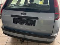 Gebraucht Ford Focus Fun X 145 PS (106 kW) 2006 Blau Kombi