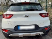 Gebraucht Kia Stonic Edition 7 85 PS (62 kW) 2017 Weiß SUV