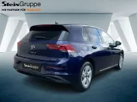 Gebraucht VW Golf VIII Life 150 PS (110 kW) 2023 Blau Limousine