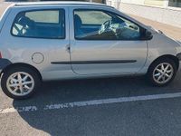 Gebraucht Renault Twingo 58 PS (42 kW) 2005 Silber Kleinwagen