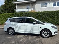 Gebraucht Ford S-MAX Titanium 179 PS (131 kW) 2016 Weiß Van / Kleinbus