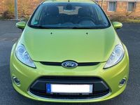Gebraucht Ford Fiesta Titanium 82 PS (60 kW) 2010 Grün Kleinwagen