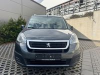 Gebraucht Peugeot Partner Tepee Active 120 PS (88 kW) 2016 Van / Kleinbus