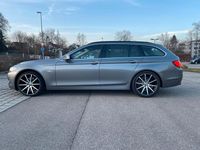 Gebraucht BMW 525 204 PS (150 kW) 2011 Grau Kombi