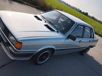 Gebraucht Audi 80 Ambiente 116 PS (85 kW) 1982 Silber Limousine