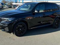 Gebraucht BMW X5 M 530 PS (389 kW) 2022 Black sapphire metallic SUV