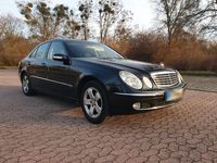 Second-hand Mercedes E240 177 CP (130 kW) 2003 Negru Berlinǎ