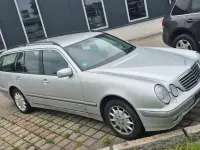 Gebraucht Mercedes E320 Avantgarde 224 PS (164 kW) 2000 Silber Limousine