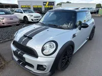 Gebraucht Mini John Cooper Works 184 PS (135 kW) 2011 Weiß Kleinwagen