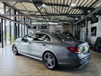 Gebraucht Mercedes E220 AMG line 194 PS (142 kW) 2018 Selenitgrau Limousine