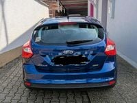 Gebraucht Ford Focus SYNC Edition 125 PS (91 kW) 2014 Blau Limousine