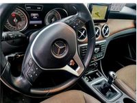 Gebraucht Mercedes GLA200 156 PS (114 kW) 2014 Weiß SUV