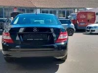 Gebraucht Mercedes C180 156 PS (114 kW) 2010 Schwarz Limousine