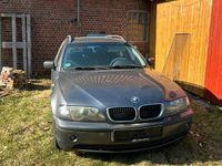 Gebraucht BMW 318 143 PS (105 kW) 2003 Grau Kombi