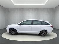 Gebraucht Hyundai i30 116 PS (85 kW) 2022 Weiß Limousine