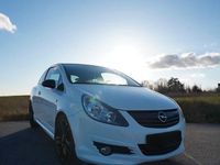 Gebraucht Opel Corsa Edition 90 PS (66 kW) 2008 Weiß Kleinwagen