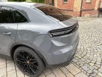 Gebraucht Porsche Macan 264 kW (360 PS) 2024 Grau SUV