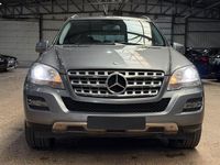 Gebraucht Mercedes ML300 204 PS (150 kW) 2012 Silber SUV