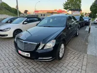 Używany Mercedes E220 170 KM (125 kW) 2012 Czarny Sedan/Limuzyna