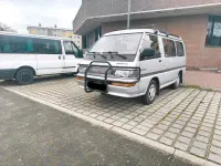 Gebraucht Mitsubishi L300 111 PS (81 kW) 1993 Grau Van / Kleinbus