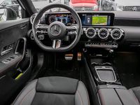 Gebraucht Mercedes A250 Premium 218 PS (160 kW) 2024 Weiß Limousine