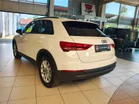 Gebraucht Audi Q3 Basis 150 PS (110 kW) 2019 Ibisweiss SUV