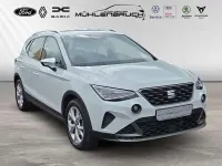 Gebraucht Seat Arona FR 110 PS (80 kW) 2024 Nevada weiss metallic / dach magnetic gr (metallic) SUV