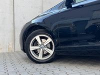 Gebraucht Volvo V40 You! 114 PS (83 kW) 2014 Schwarz Limousine