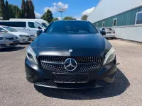 Gebraucht Mercedes A180 122 PS (89 kW) 2012 Schwarz Limousine