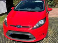 Gebraucht Ford Fiesta 60 PS (44 kW) 2011 Rot Kleinwagen