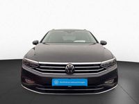 Gebraucht VW Passat Elegance 150 PS (110 kW) 2024 Grau Kombi