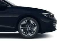 Gebraucht VW Passat Elegance 150 PS (110 kW) 2025 Schwarz Kombi