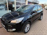Gebraucht Ford Kuga Titanium 150 PS (110 kW) 2015 Schwarz SUV