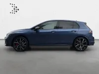 Gebraucht VW Golf VIII GTI 265 PS (194 kW) 2026 Blau Limousine