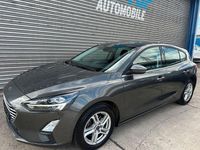 Gebraucht Ford Focus Cool & Connect 155 PS (114 kW) 2021 Grau Kleinwagen