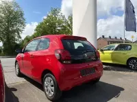 Gebraucht Peugeot 108 Active 72 PS (52 kW) 2019 Rot Limousine