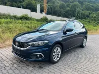Gebraucht Fiat Tipo Lounge 120 PS (88 kW) 2018 Blau Kombi