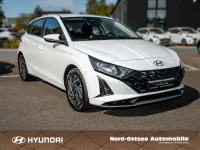 Gebraucht Hyundai i20 Trend 90 PS (66 kW) 2026 Atlas white Kleinwagen