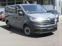 Gebraucht Renault Trafic Komfort 110 PS (80 kW) 2023 Asphalt  grau  uni Van / Kleinbus