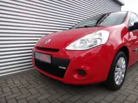 Gebraucht Renault Clio IV 75 PS (55 kW) 2012 Rot (metallic) Limousine