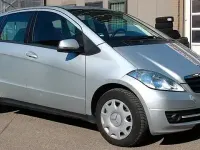 Gebraucht Mercedes A180 109 PS (80 kW) 2011 Silber Limousine