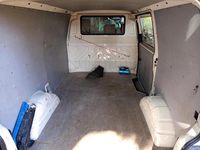 Second-hand VW Transporter 88 CP (64 kW) 2001 Alb Van